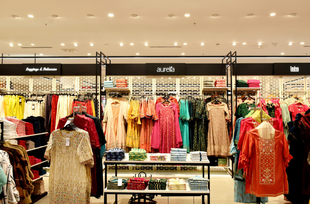 Shoppers Stop Cover